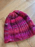 Warme Kindermütze aus echter Wolle HANDMADE mit Zopfmuster