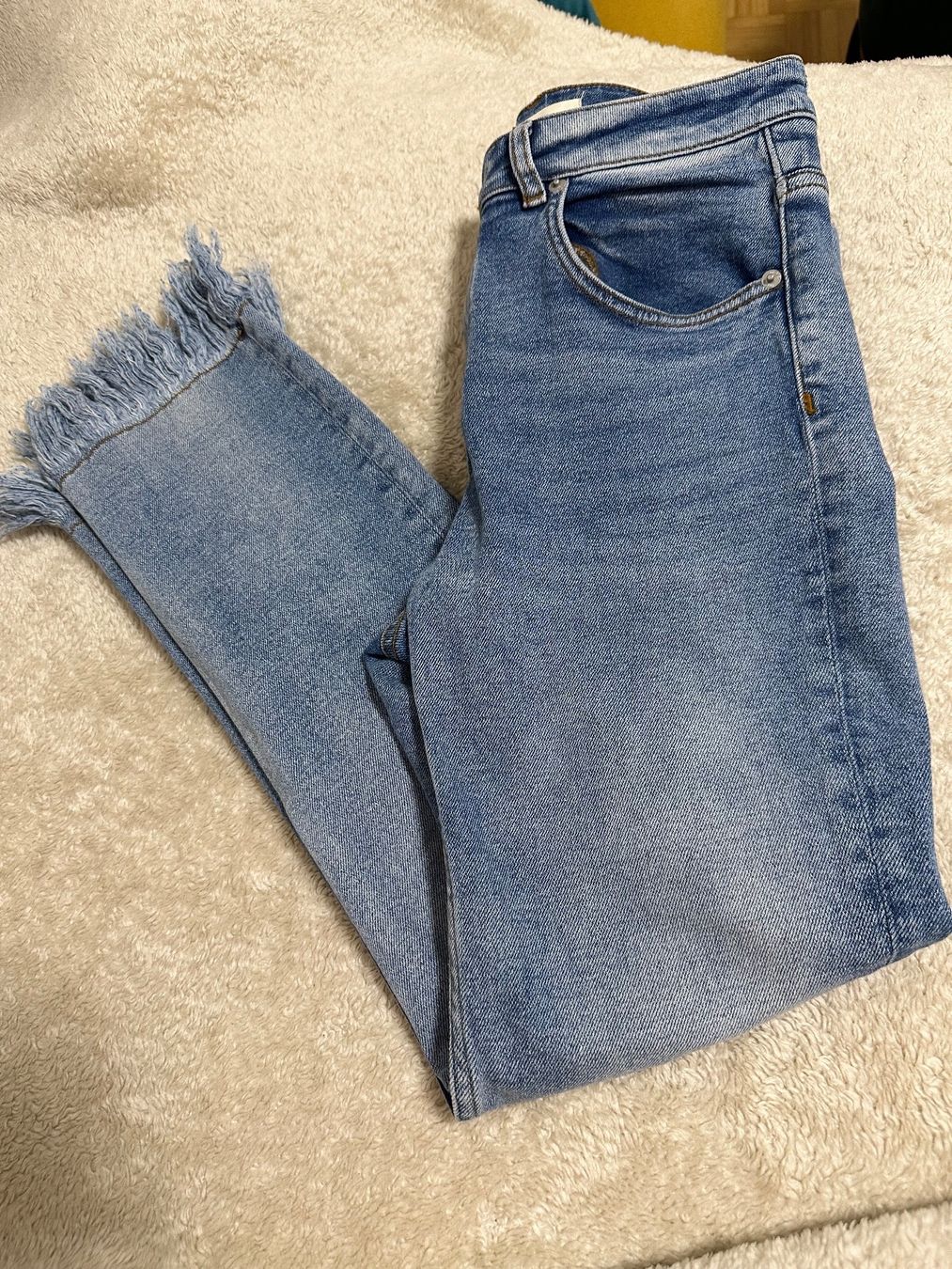 Maje Jeans: MAJE Jeans Gr 38 EUR – Usato da Basel venduto da iulia_haul 6