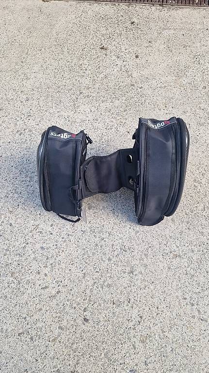 Sonstige: Motorradtaschen – Neu und originalverpackt aus Oberuzwil von ptr_8x2d 1