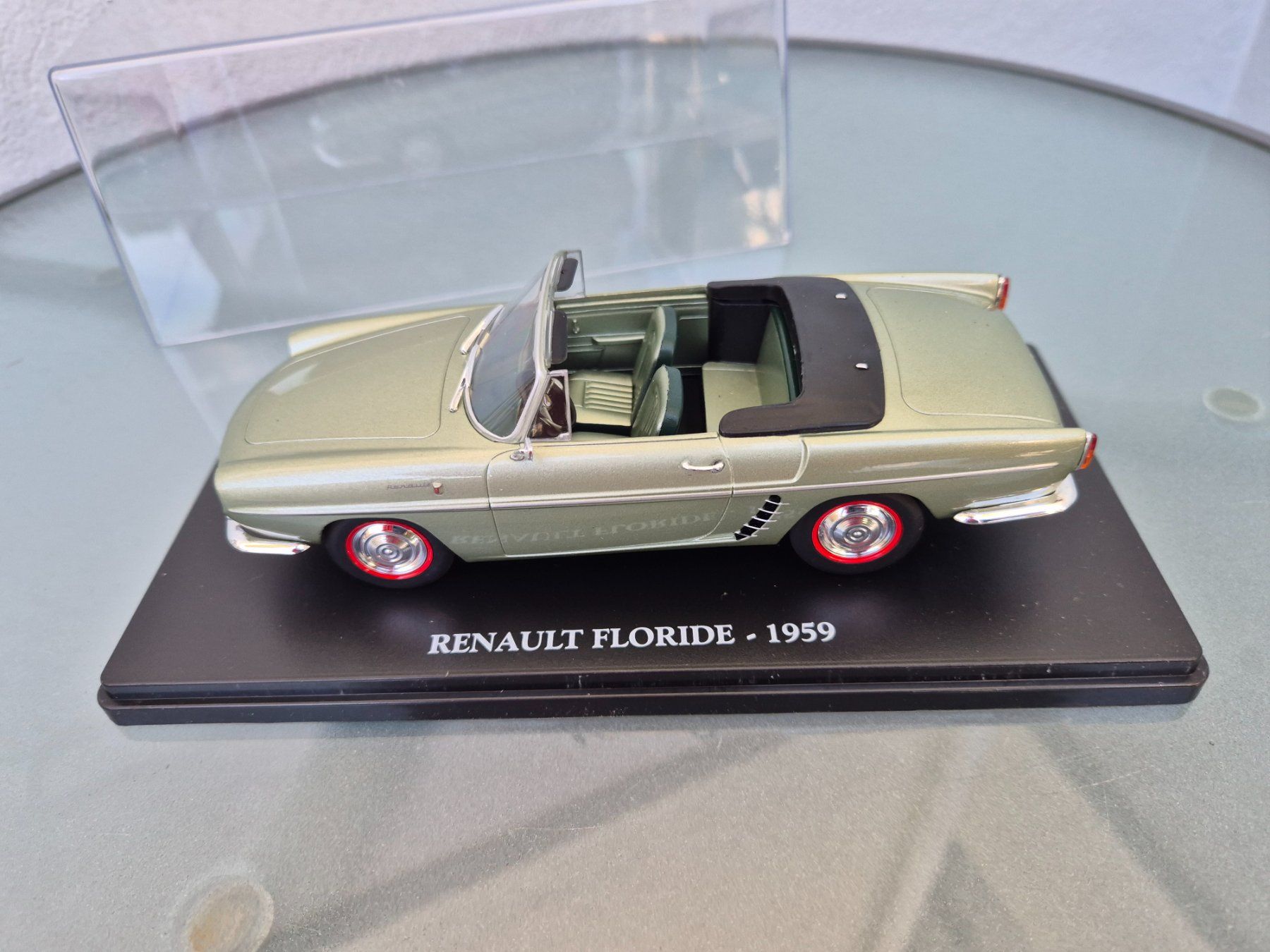 Renault Modellini d'auto: Renault Floride 1959 1:24 Hachette – Nuovo (secondo la descrizione) da Oberbuchsiten venduto da laffite54 7