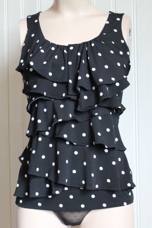 White House Black Market * TOP mit Volants  34/36  XS/S