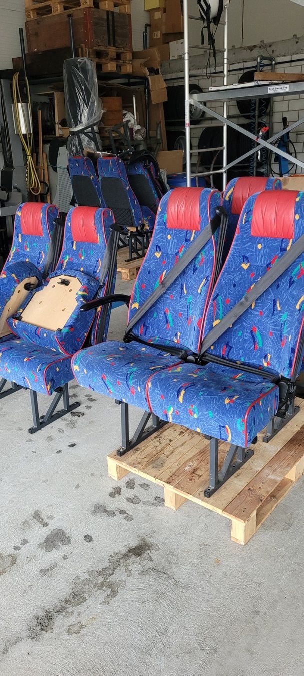 Sedie: Bestuhlung / Bus Sitze – Usato da Matzendorf venduto da maka8552 4