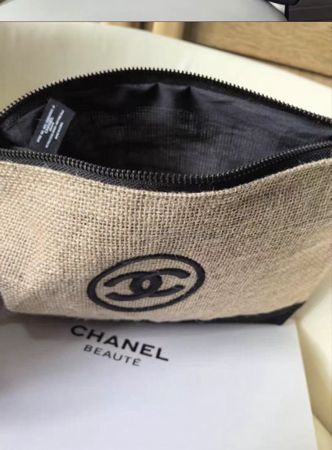 Chanel Jute Cosmetic Bag Pouch - 🏖️