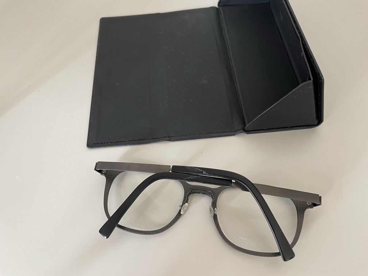 Lunettes & Verres: Brillengestell Fleye aus Holz u. Metall – D'occasion à Münchenstein par Kapris 1