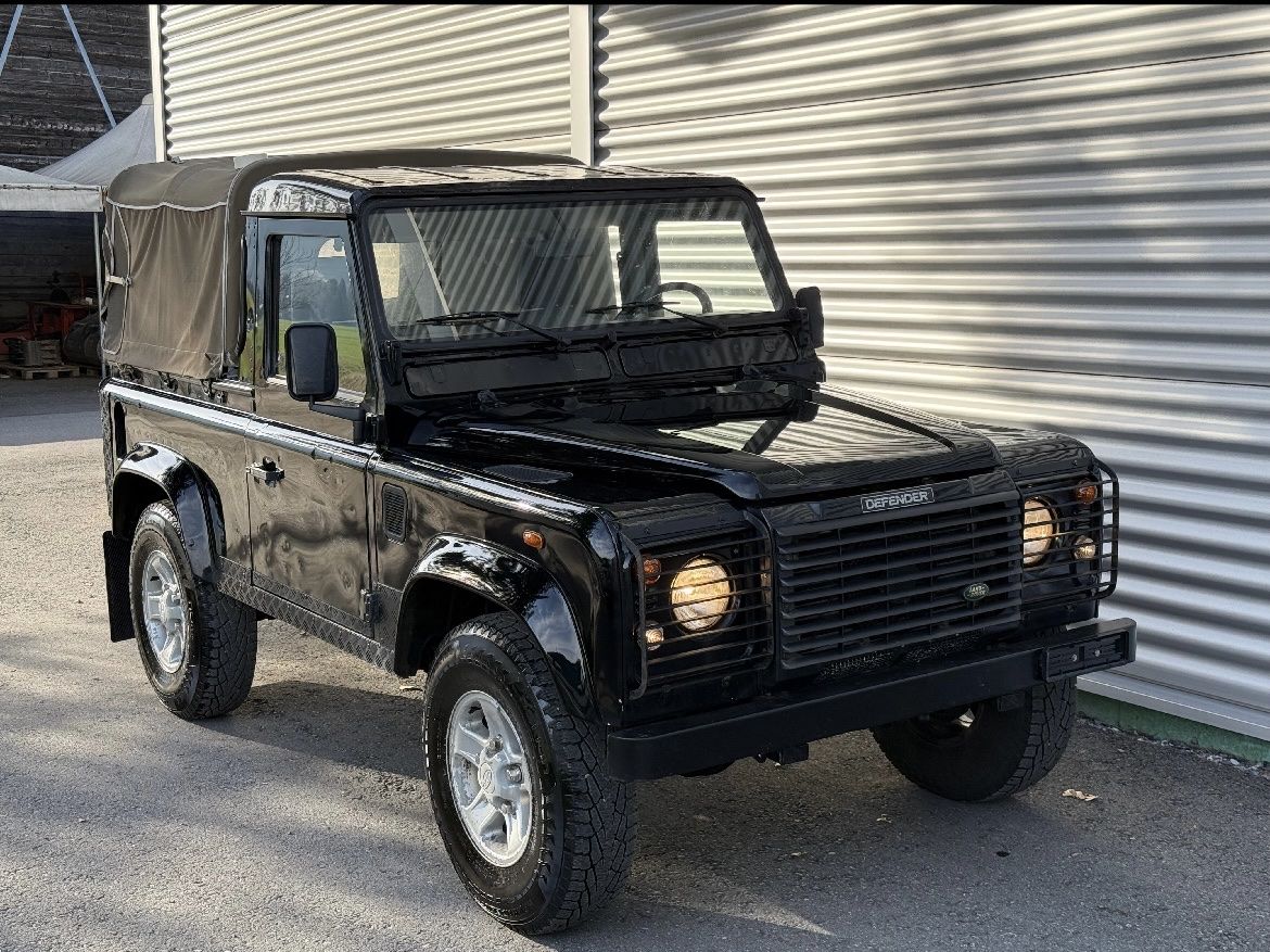 Land Rover Autos: Land Rover Defender 90 2.5 TD 5 – Gebraucht aus Haag (Rheintal) von eli_5xds 2