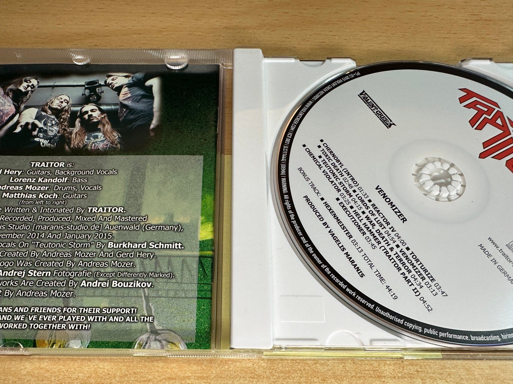 CD: R1 Traitor – Venomizer – Usato da Rikon im Tösstal venduto da Alpenmutz 2