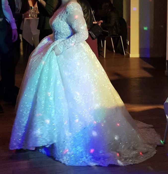 Robes: Hochzeitskleid – D'occasion à Kleinlützel par nh568 5