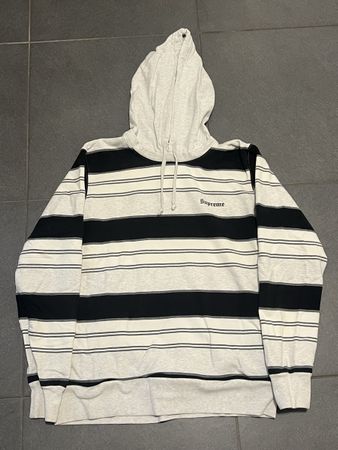 SS17 Supreme Striped Hoodie 🏴