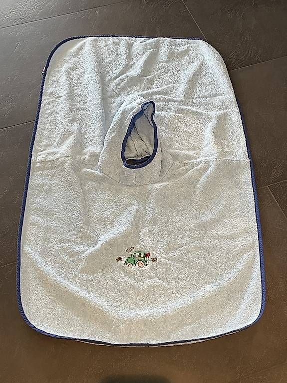 Teli da bagno: Poncho Badetuch – Usato da Brütten venduto da Snowkiwi