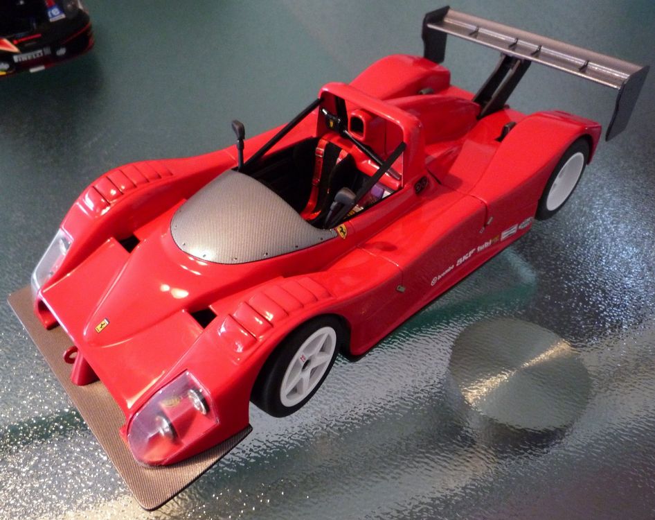 Hot Wheels Ferrari F333 SP Le Mans 1998 N°12 - Échelle 1/18, état Occasion Sans Boîte