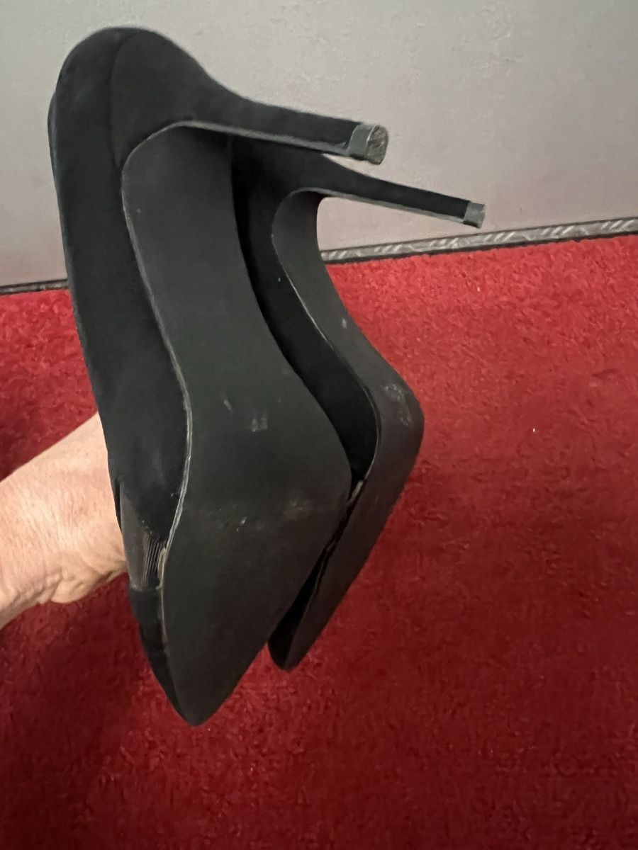 Scarpe da donna: Elegante schwarze Pumps, Grösse 39 – Usato da Zürich venduto da Kos12345 6