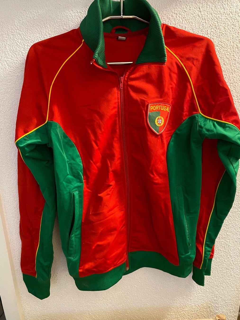 Canottiere & Pantaloni: Fussball Trikots Portugal – Usato da Kriens venduto da saleworld 1