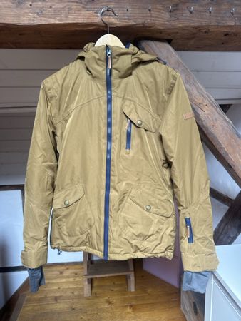 Extend Winterjacke Gr. M, neuwertig, kaum getragen!