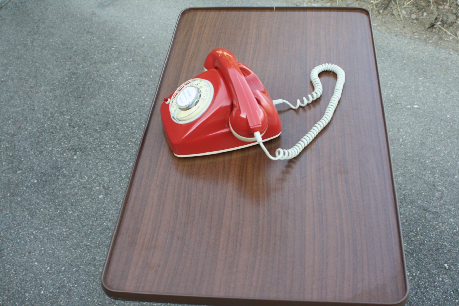 Telefone: TELEFON VINTAGE MIT WÄHLSCHEIBE – Gebraucht aus Wauwil von Pneuedy 4
