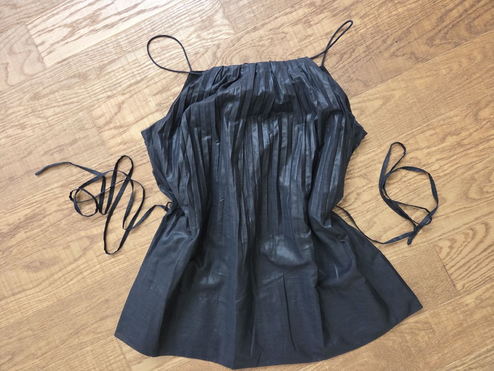 Tops: black top – Neuf (Voir description) à Zollikon par Dania.Fischer
