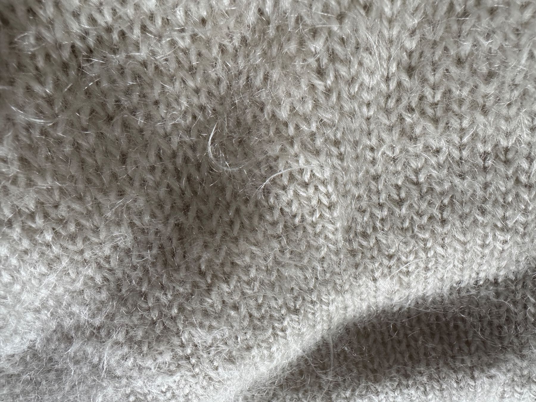 Maglioni & Felpe: Vintage 1980 Women Pullover Sz M – Usato da Neuchâtel venduto da _Easy_to_Find_ 1