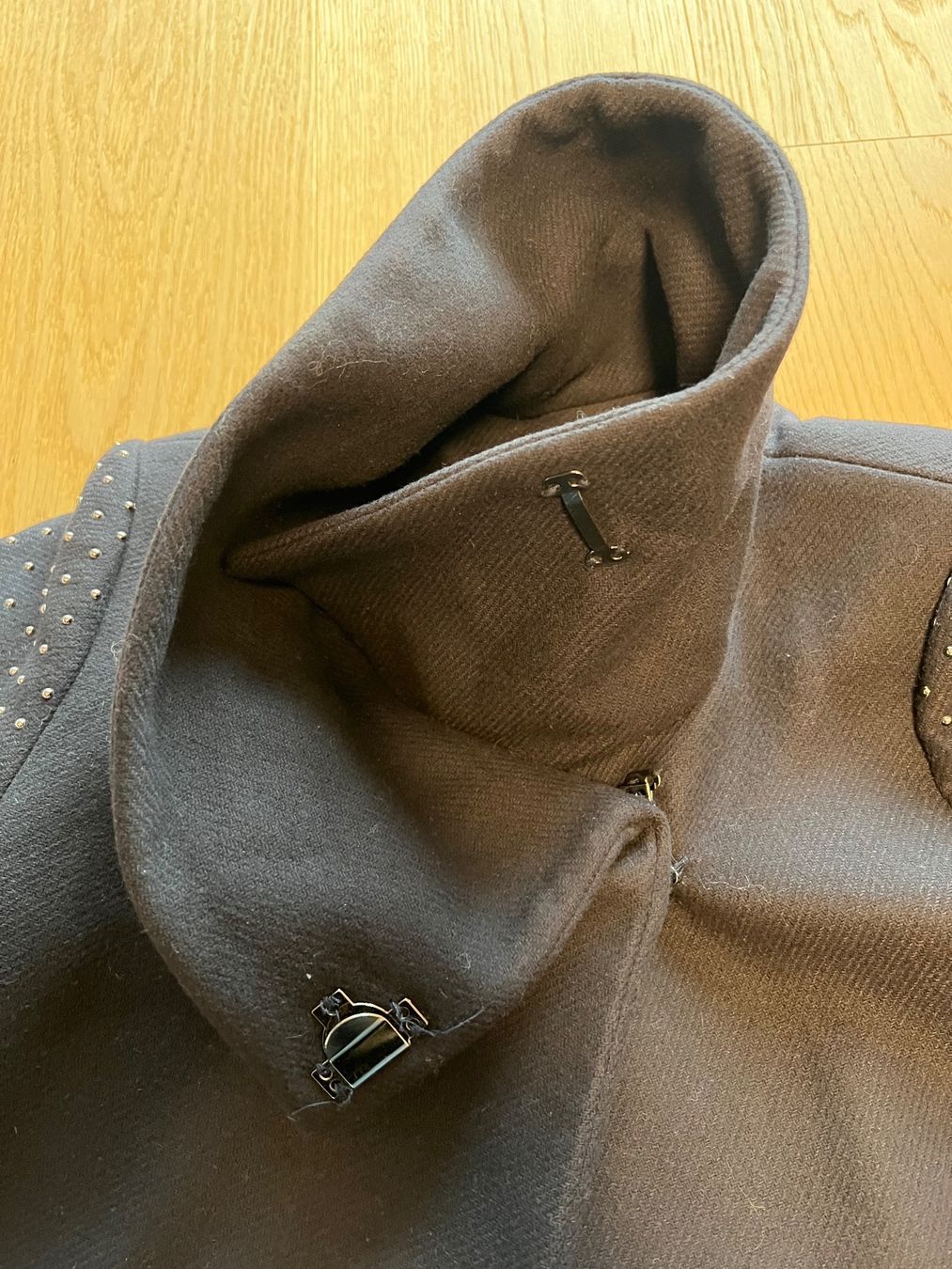 Zara Cappotti: Wollmantel von ZARA Gr. XS – Usato da Ennetbaden venduto da Katiusia 7