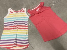 Lot de 2 t-shirt été taille 122 neuf