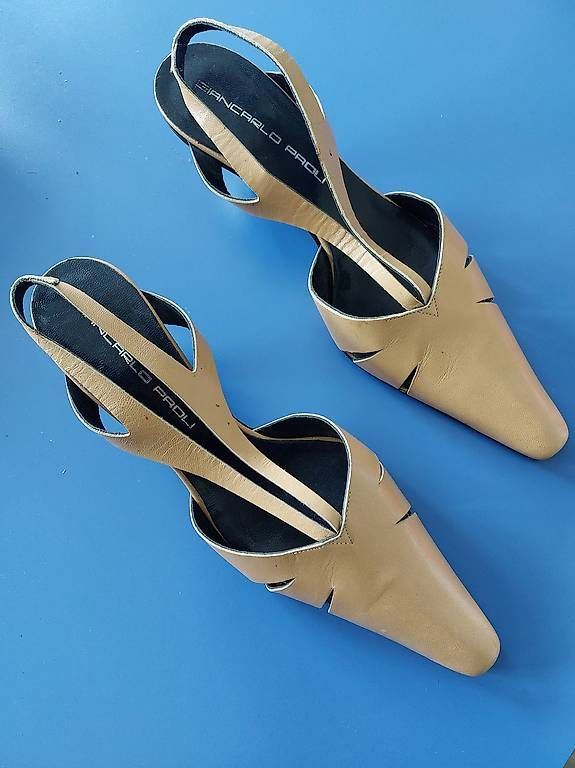 Damenschuhe: Beige Leder Sommerpumps von Giancarlo Proli – Gebraucht aus Luzern von was_d7mx