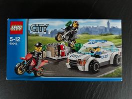 LEGO City Polizei Verfolgungsjagd 60042 + Boot 60126
