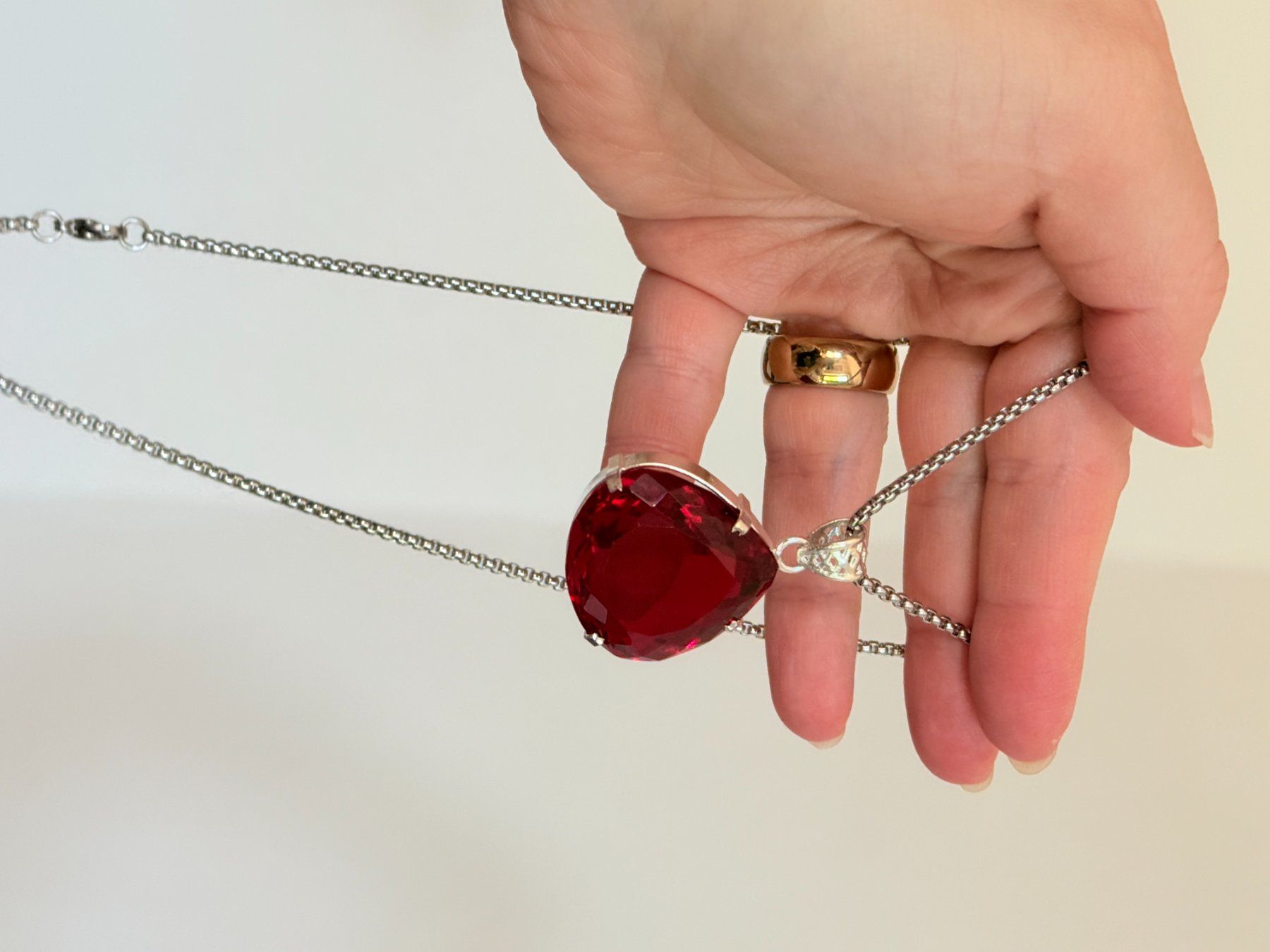 Catenine: Certificat Collier pendentif 99.05 Ct – Nuovo e nell'imballaggio originale da Genève venduto da AWWA 2