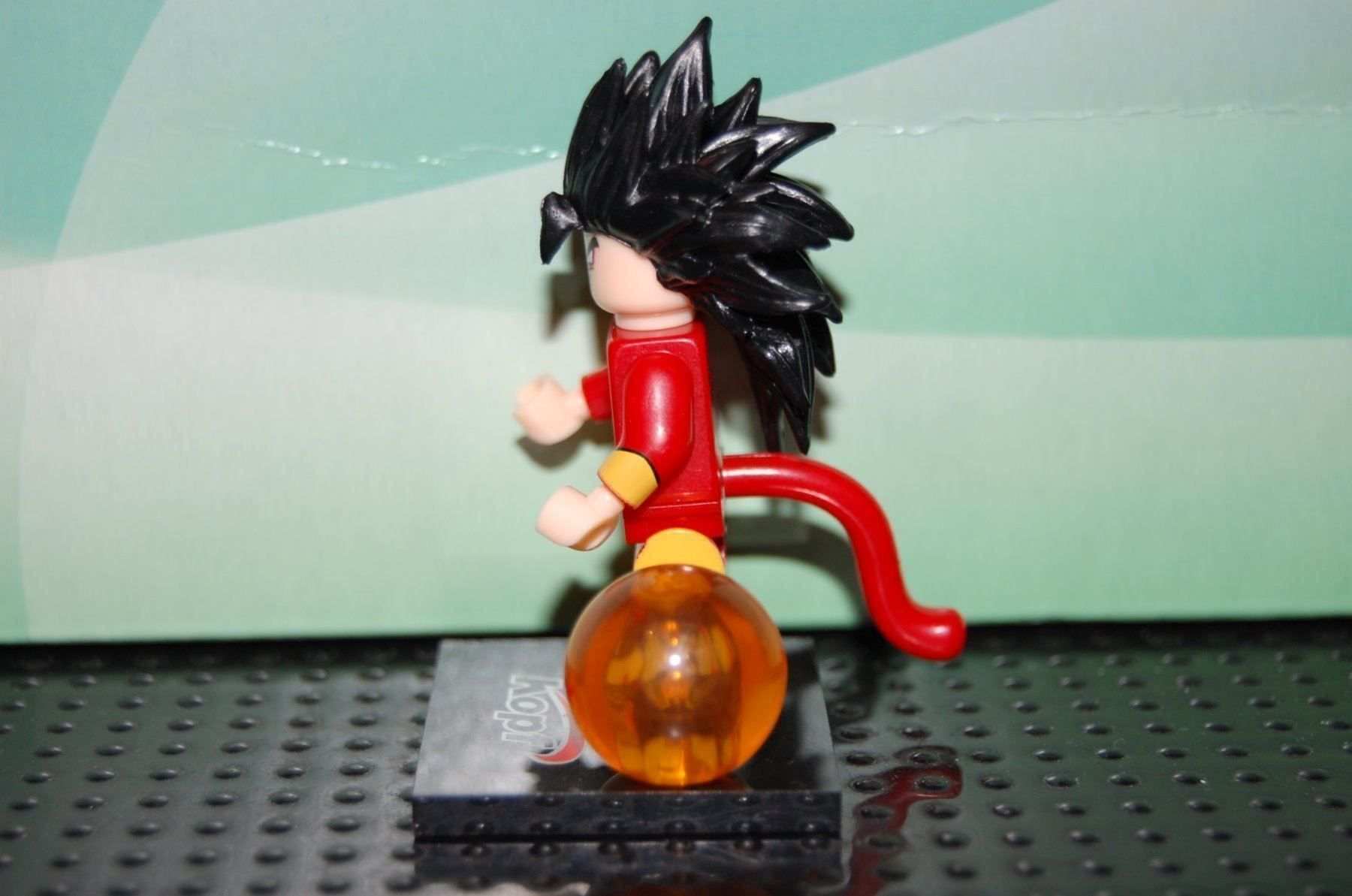 Kit di costruzioni: Dragon Ball Minifigur Broly – Usato da Basel venduto da Don-Angel 2