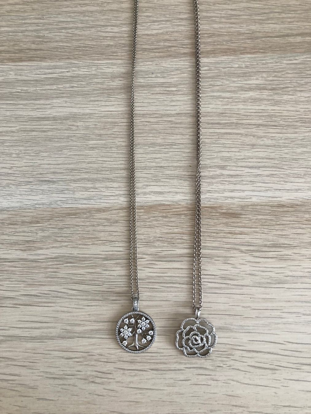 Autres bijoux: Pandora Halsketten – D'occasion à Niederdorf par Anderlemon 2