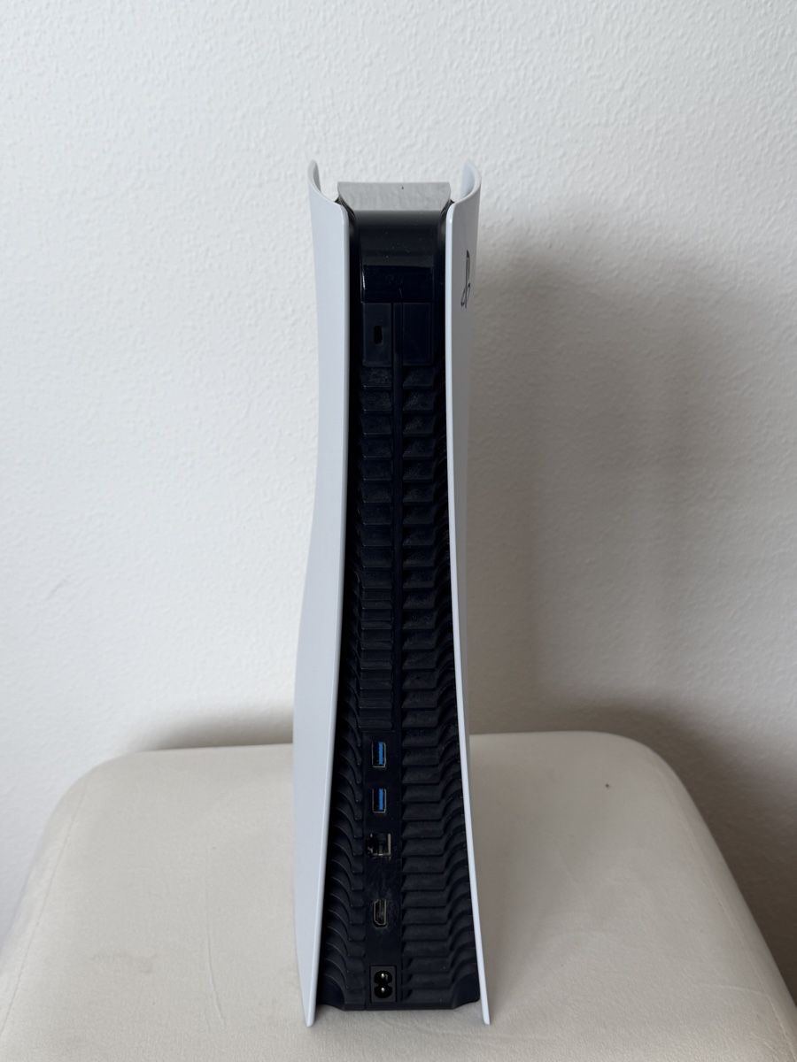 Sony Console: PlayStation 5 Disc Edition (CFI-1216A) ikls. 2 Controller – Usato da Liestal venduto da arl_6tv7 2