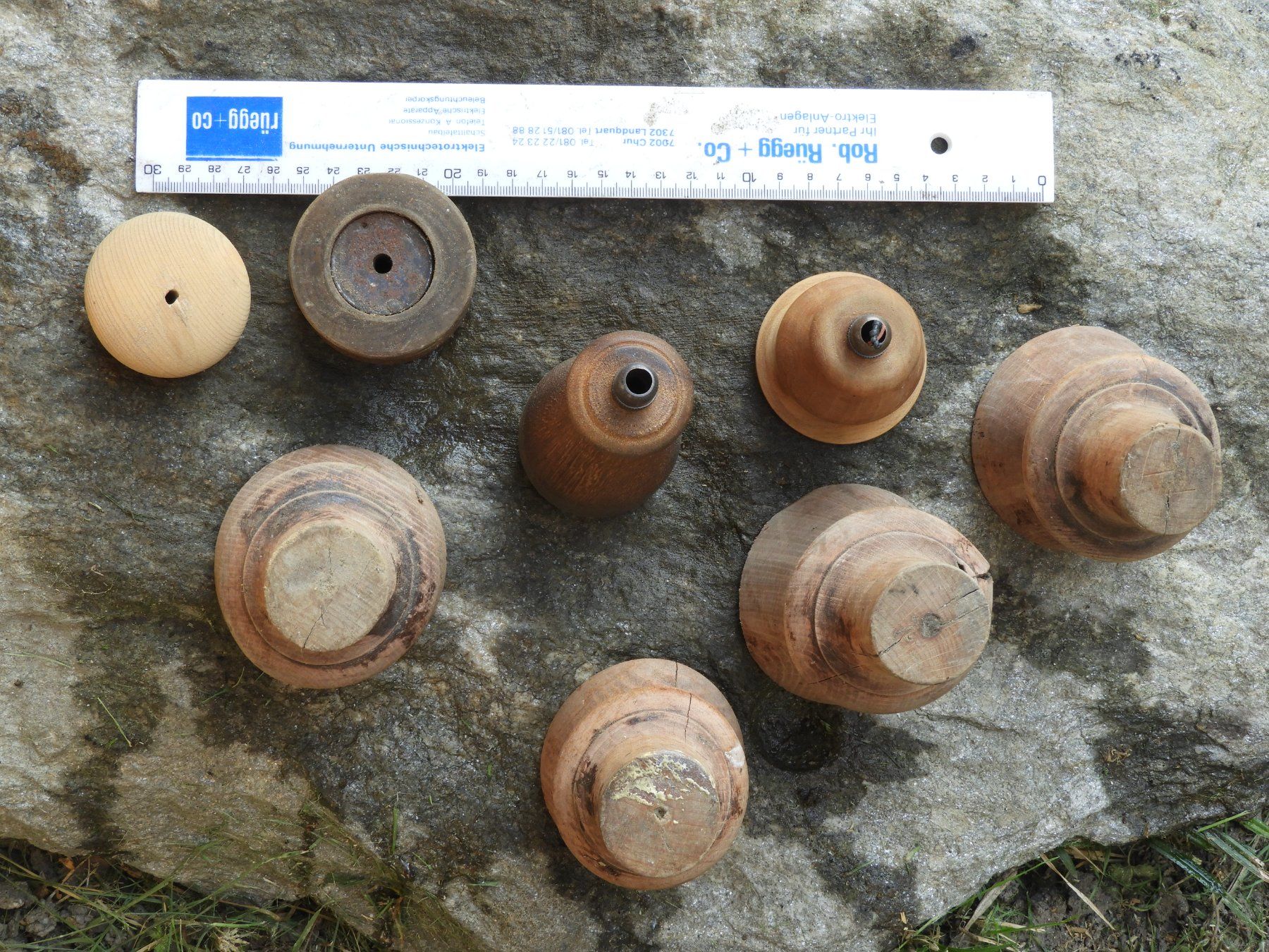 Articoli in legno: Holz – Usato da Pitasch venduto da Haui0 1