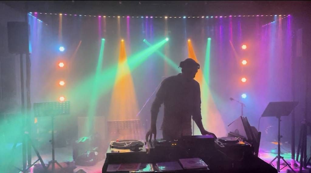 Lampade: 5 x LED RGB pixel blinder bar – Usato da Steinmaur venduto da Solvej01