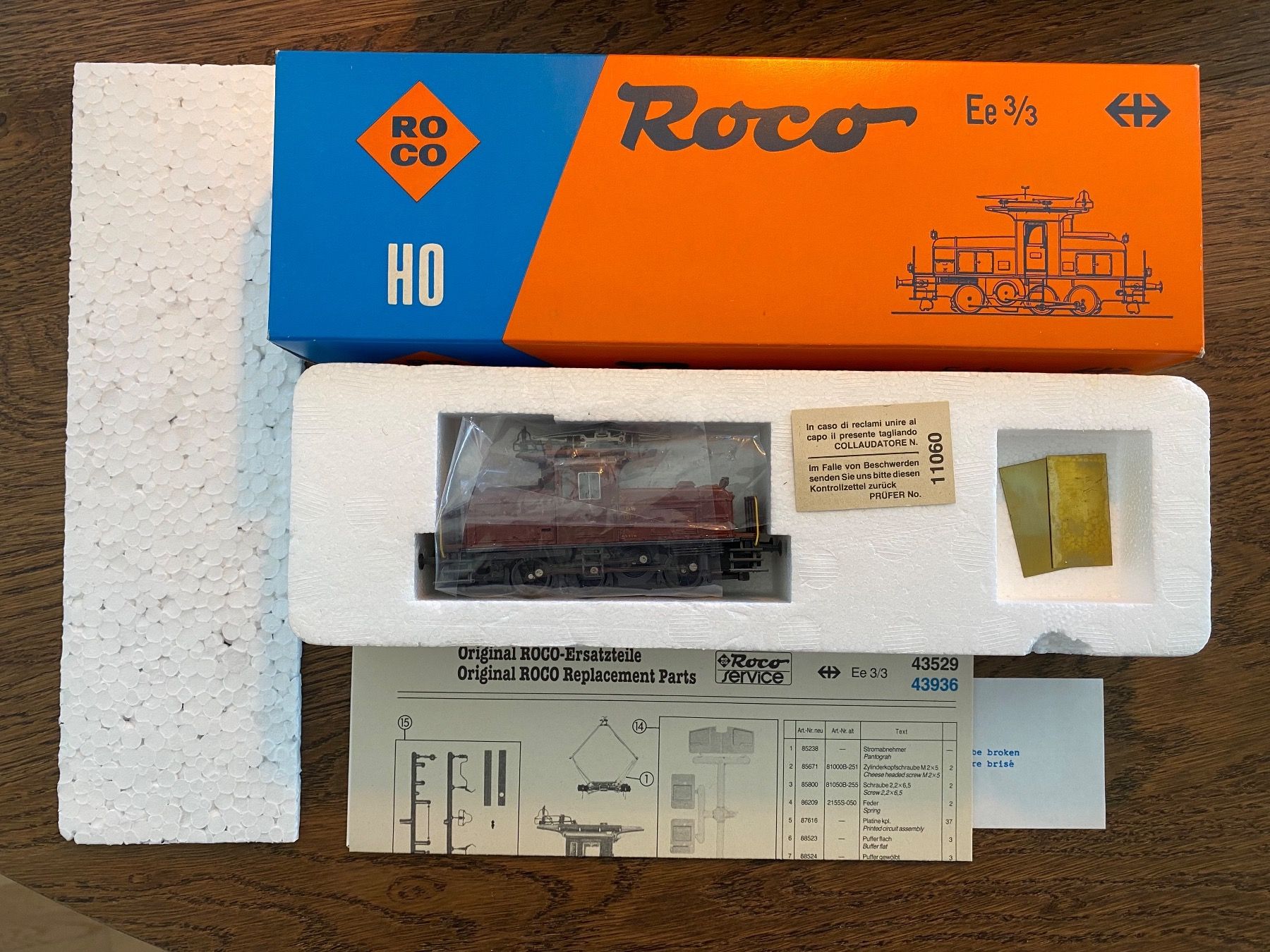 Roco Modelleisenbahnen: Roco 43529 Rangierlok Ee3/3 SBB – Gebraucht aus Glattpark (Opfikon) von anywaya23 7