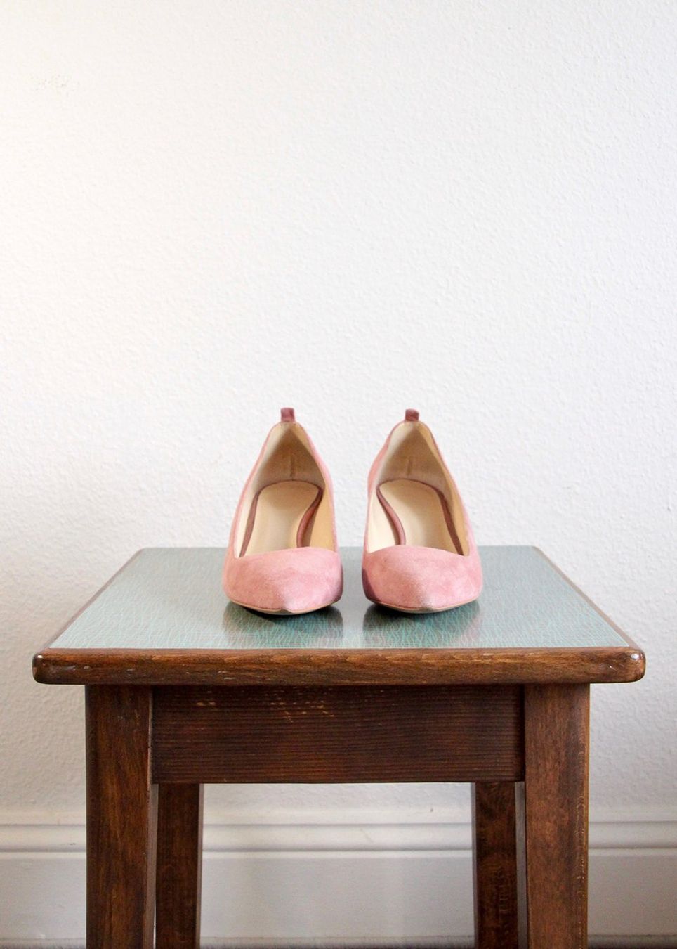Everlane Scarpe da donna: Everlane Editor Heel Pink Suede – Usato da Buchs AG venduto da shoplio 2