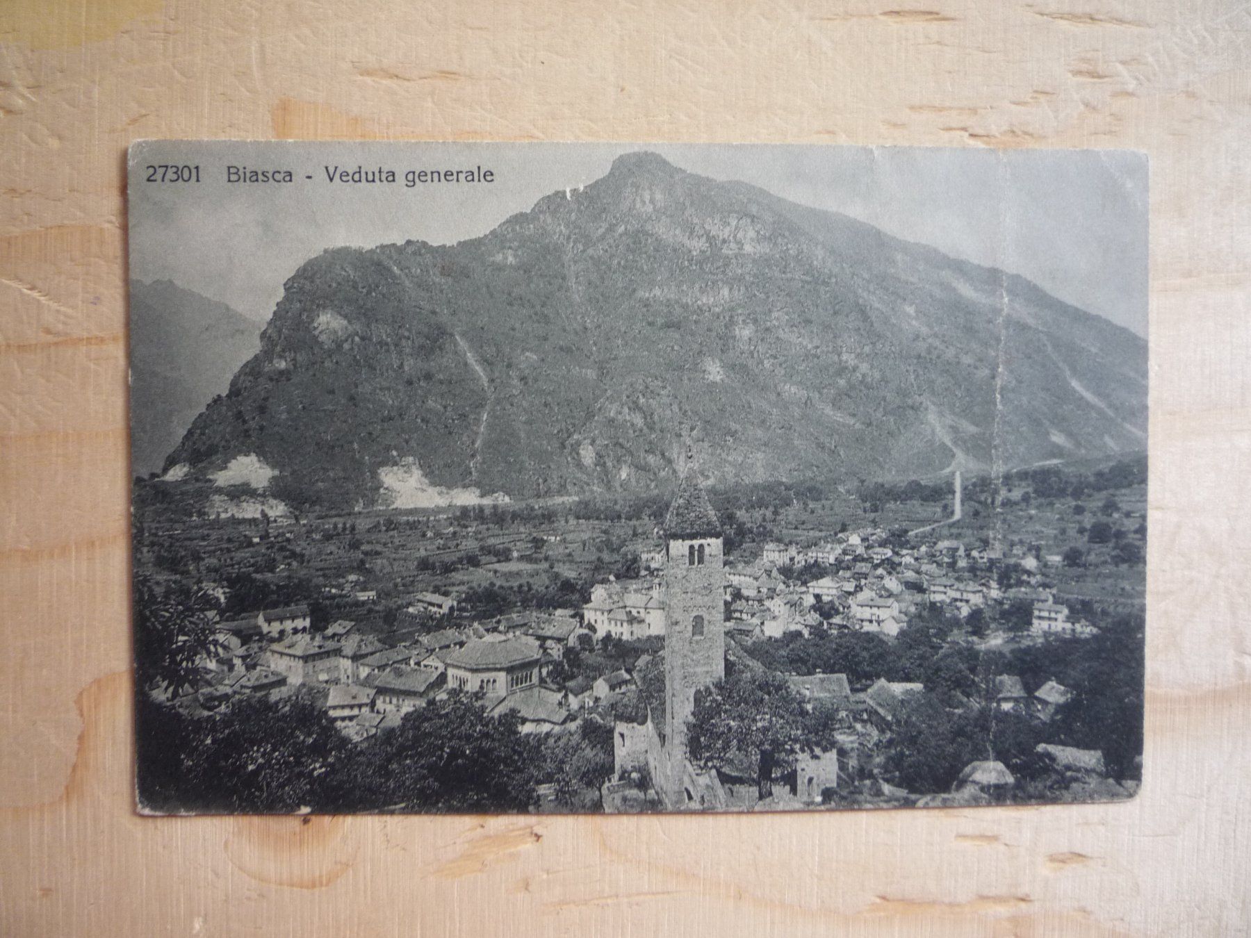 Cartoline postali: Biasca - Vedutta generale, Feldpost – Usato da Rieden SG venduto da Brockehuesli