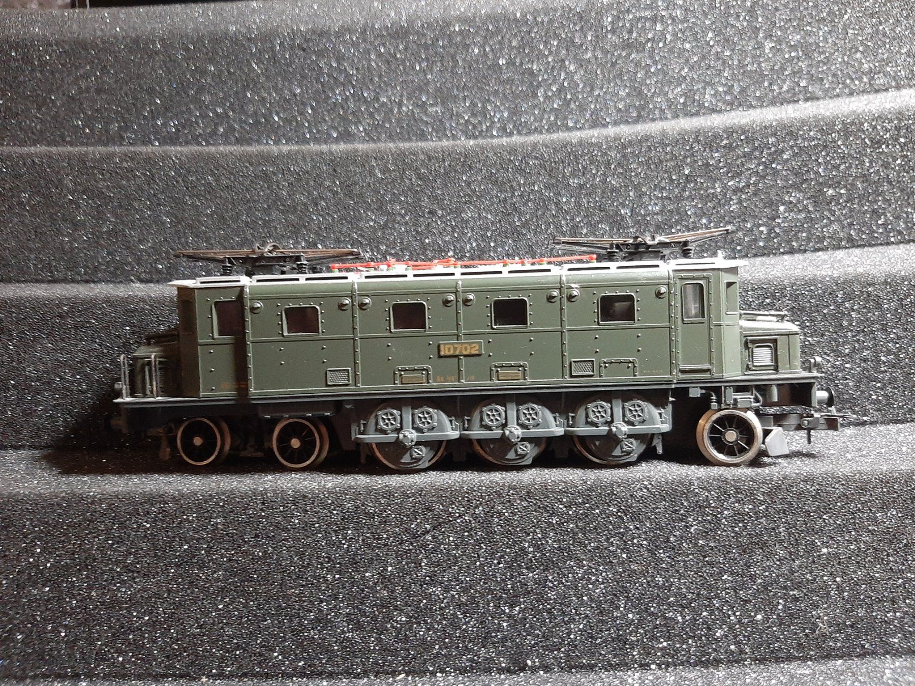 Lima Modelleisenbahnen: LIMA 10702 – Gebraucht aus Avully von RIVALIS 3