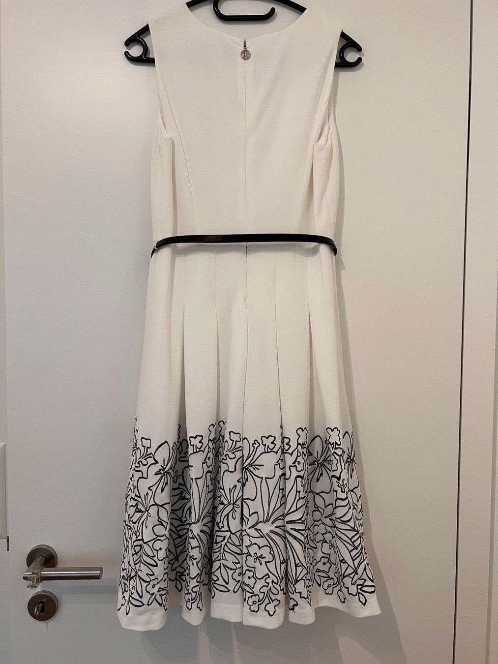 Tommy Hilfiger Kleider: Neues wunderschönes Tommy Hilfiger Kleid – Neu (gemäss Beschreibung) aus Zürich von Cdefinitiv 3