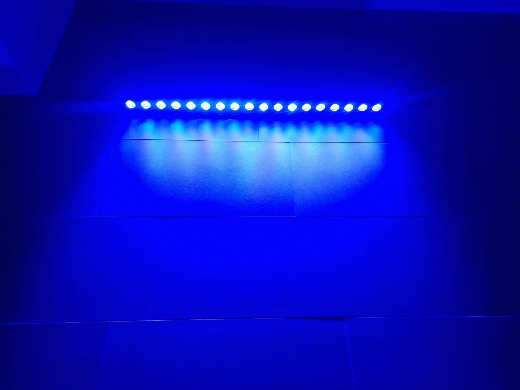 Lampen: LED UV Lampe, NEU! – Neu und originalverpackt aus Ottikon von nag-champa77