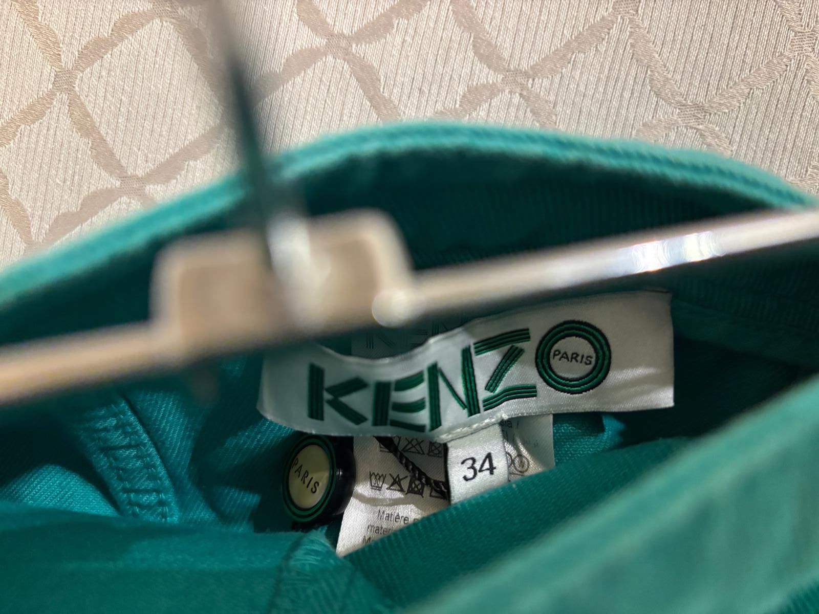 Kenzo Jupes: Jupe Kenzo T34 – D'occasion à Conches par chn_hgl6 3