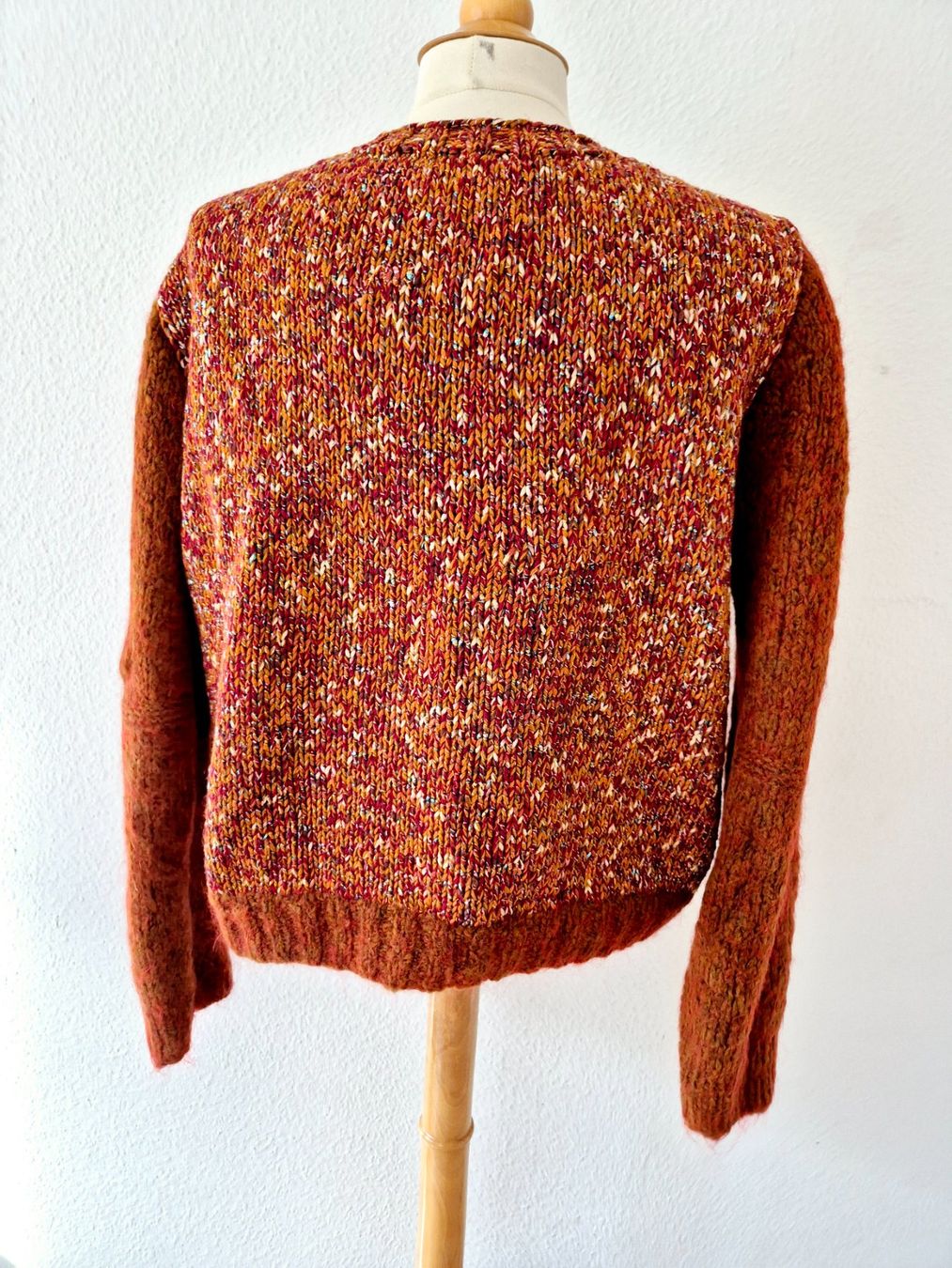 Maglioni & Felpe: PULLOVER UNIKAT EINZELSTÜCK HANDMADE M 38 , TOP ZU JACKE – Nuovo (secondo la descrizione) da Elsau venduto da the-colorful-side 8