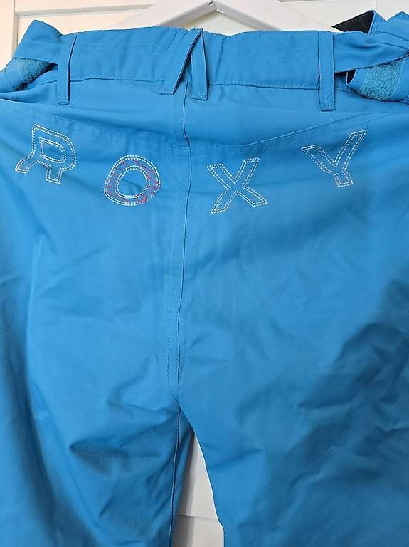 Roxy Completi: Roxy Skianzug Gr: 152 WATERPROOF Minimum 10000 mm – Usato da Weggis venduto da bdrm48 2