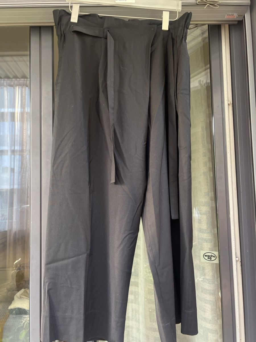 Pantaloni: Italy Designer QL2 WOLLE hose mit Bindegürtel, Grösse 36 – Nuovo (secondo la descrizione) da Zürich venduto da gri_bdj5 1