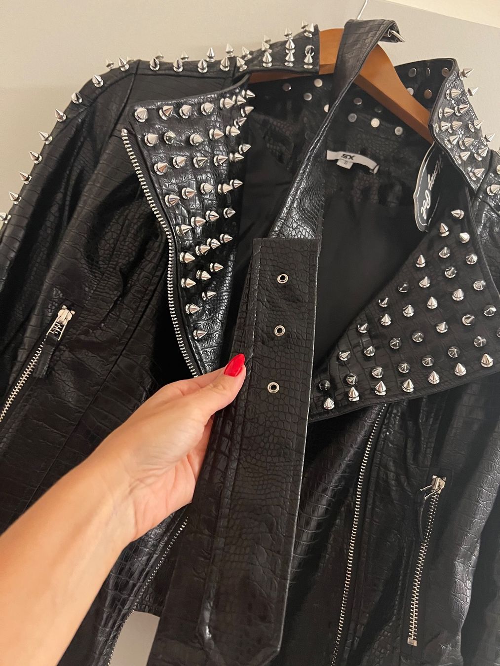 Giacche: Neu Lederjacke – Nuovo e nell'imballaggio originale da Erlenbach ZH venduto da Kristina1985 1