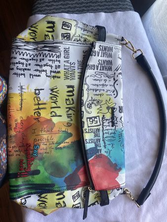 Sac desigual avec plusieurs poches 