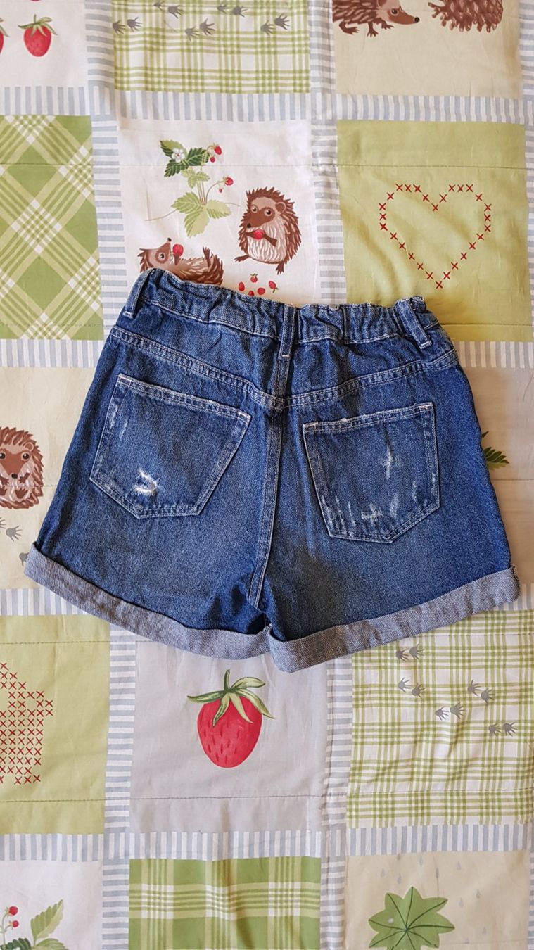 H&M Pantaloni: Jeans Shorts H&M Gr.140 – Usato da Luzern venduto da silvermoon12 1