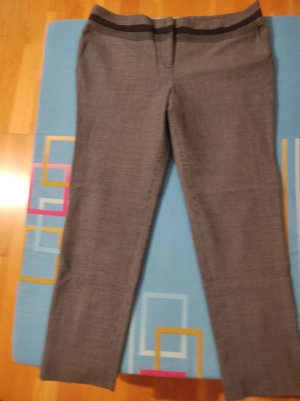 Akris Pantaloni: Pantalon Akris Punto – Nuovo (secondo la descrizione) da Bern venduto da Celinesim99 7