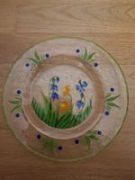 Dekorative Glasplatte mit Frühlingsblumen, Handbemalt, 24 cm