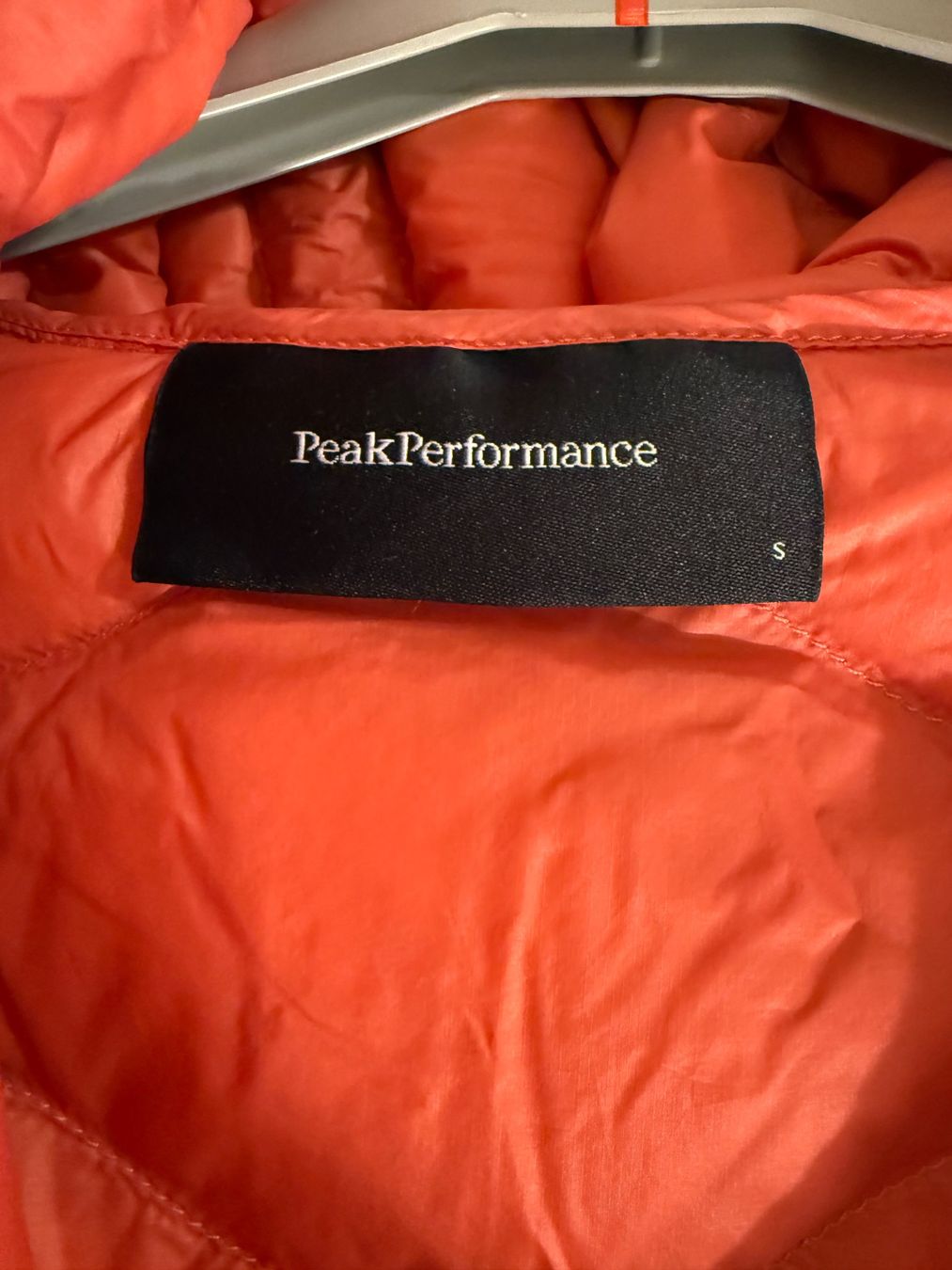 Peak Performance Giacche: Peak Performance Helium Down Hood – Usato da Zürich venduto da SEDRAEN 4