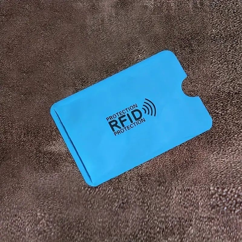 Altro in  Abbigliamento & Accessori: RFID Blocker / RFID Schutz für Karten – Nuovo e nell'imballaggio originale da Wettingen venduto da Chnoelleli