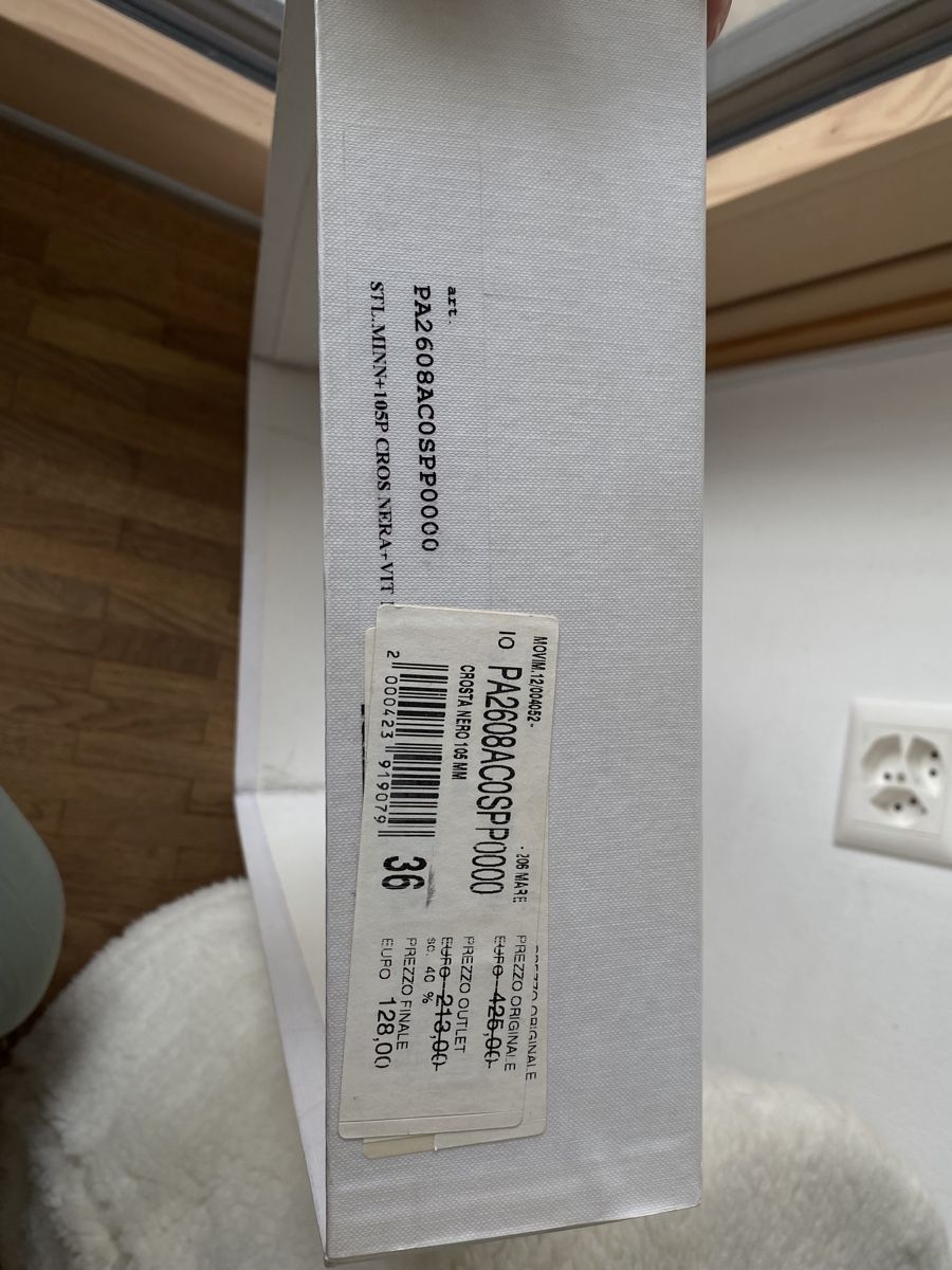 Scarpe da donna: Pollini Black Suede Knee High Boots, Size 36 – Usato da Münchringen venduto da loo_b7bd 8