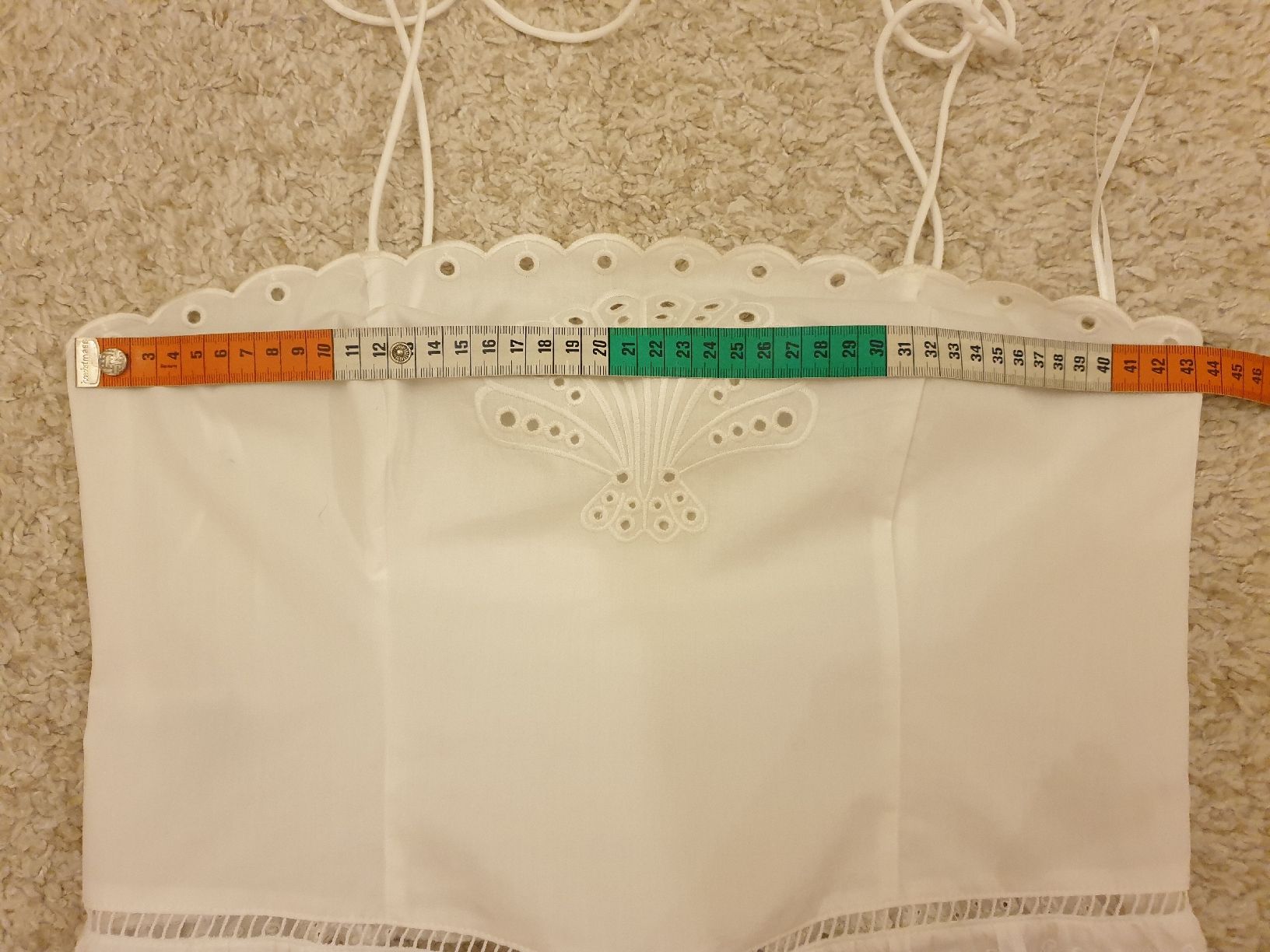 H&M Chemisiers: Top neuf blanc brodé, S, coton  – Neuf avec emballage d'origine à Neuchâtel par Verenas12 4