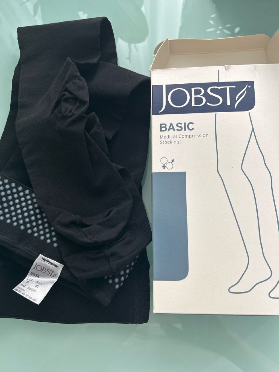 Jobst Chaussettes: Jobst Basic Kompressionsstrumpf schwarz Grösse III neu – Neuf avec emballage d'origine à St.Gallen par lala19